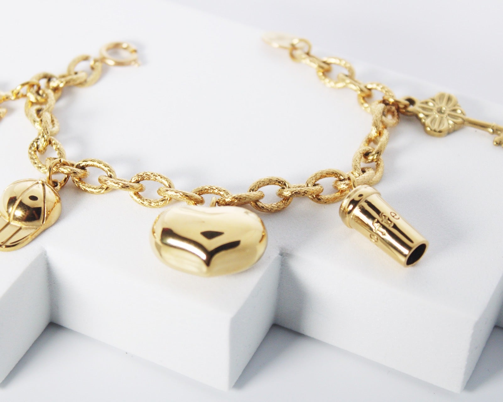 Bracelet bibelots Corazon