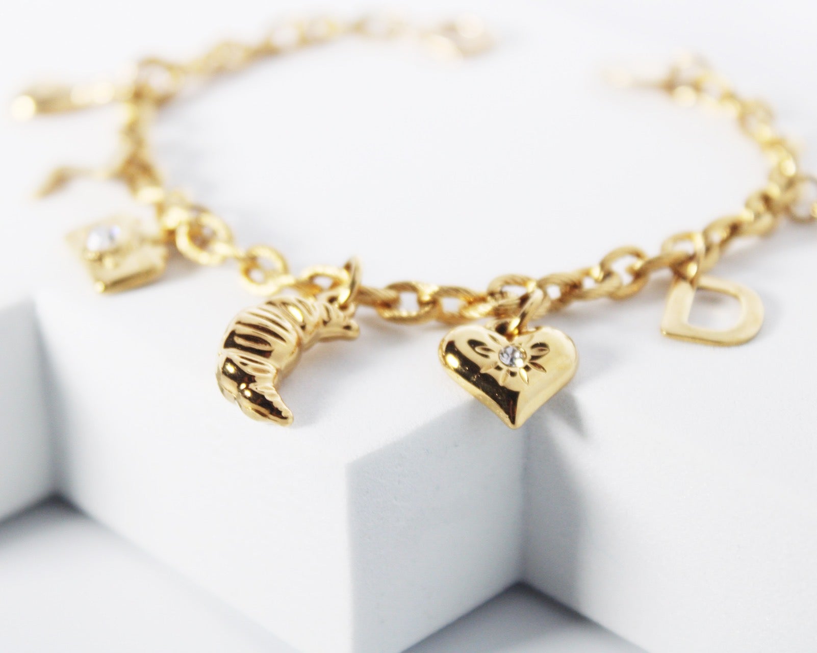 Bracelet bibelots croissant