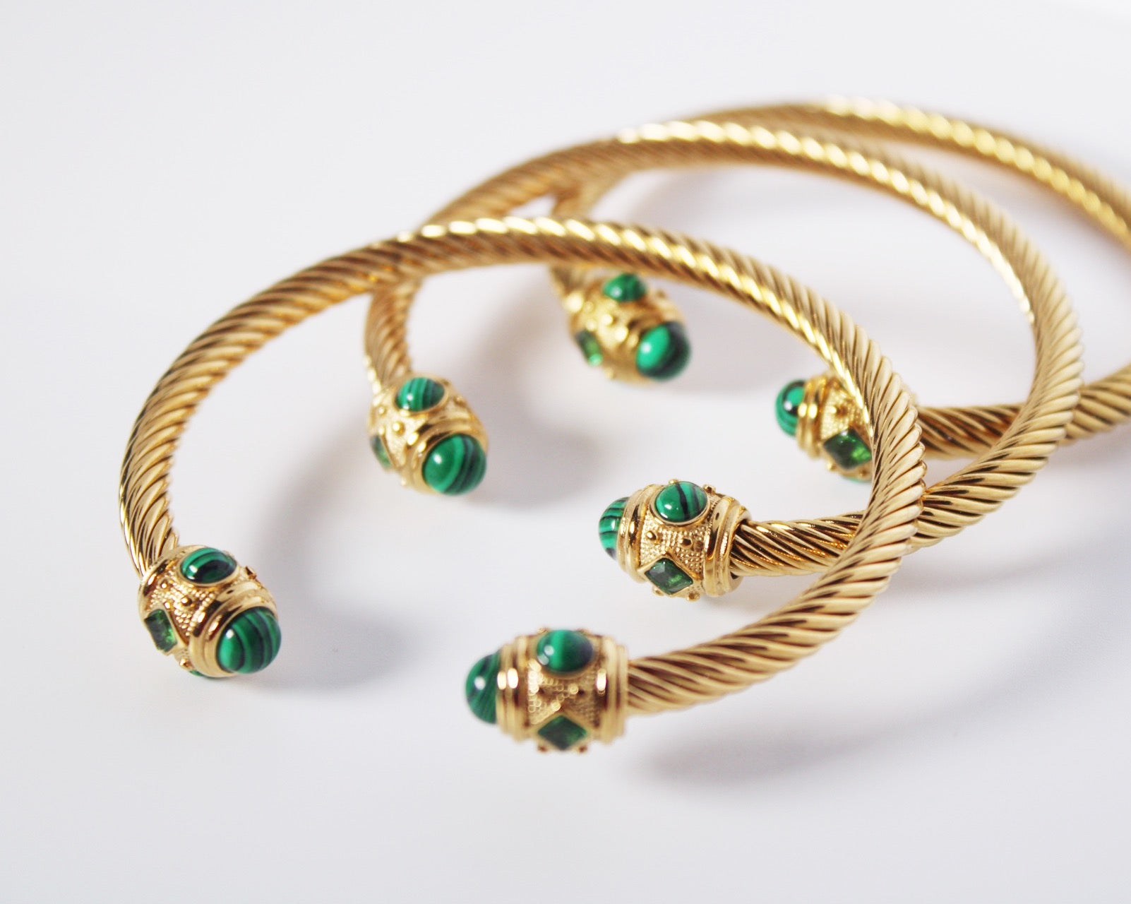 Bracelet torsadée Emeraude