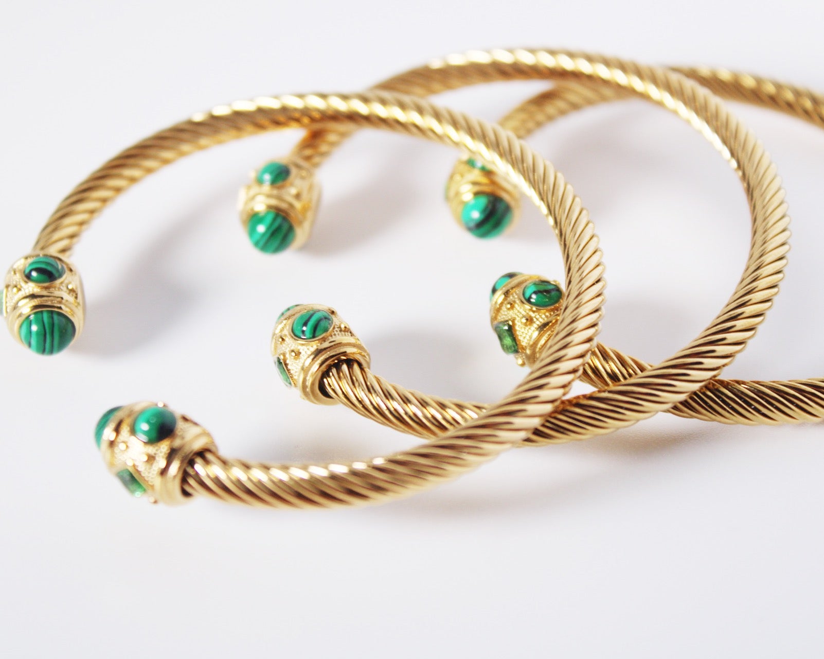 Bracelet torsadée Emeraude